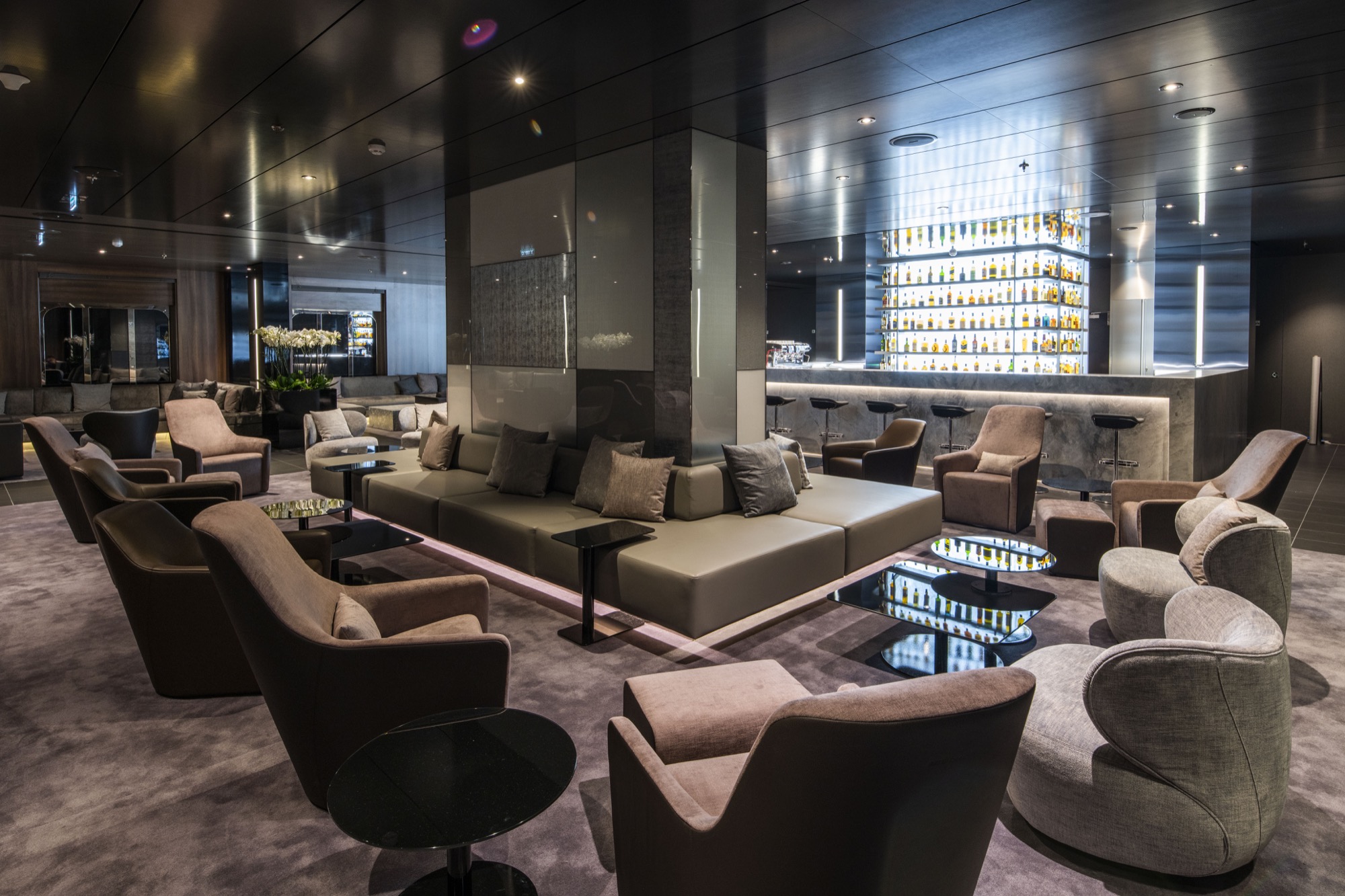 Scenic Eclipse - Scenic Lounge.jpg